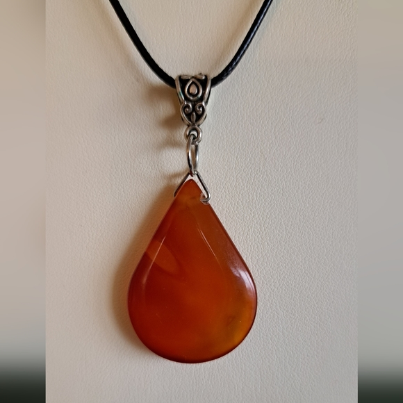 Carnelian Gemstone Necklace - Picture 3 of 3